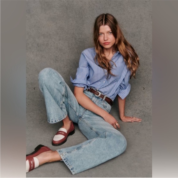 Sezane Tops - Sezane Tomboy Blue and White Stripe Shirt Size 38 6 Classic Work Timeless